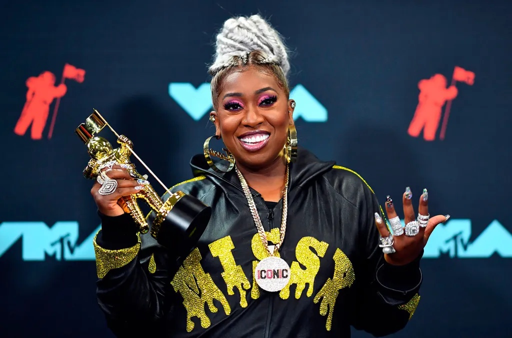 Missy Elliott Receives MTV Video Vanguard Award at 2019 VMAs